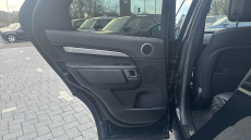 Land Rover Discovery 3.0 D300 R-Dynamic HSE 5dr Auto Diesel Station Wagon